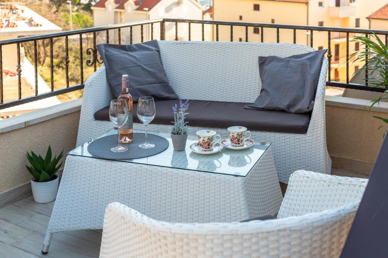 Apartamento Ferdo 2 Makarska Exterior foto