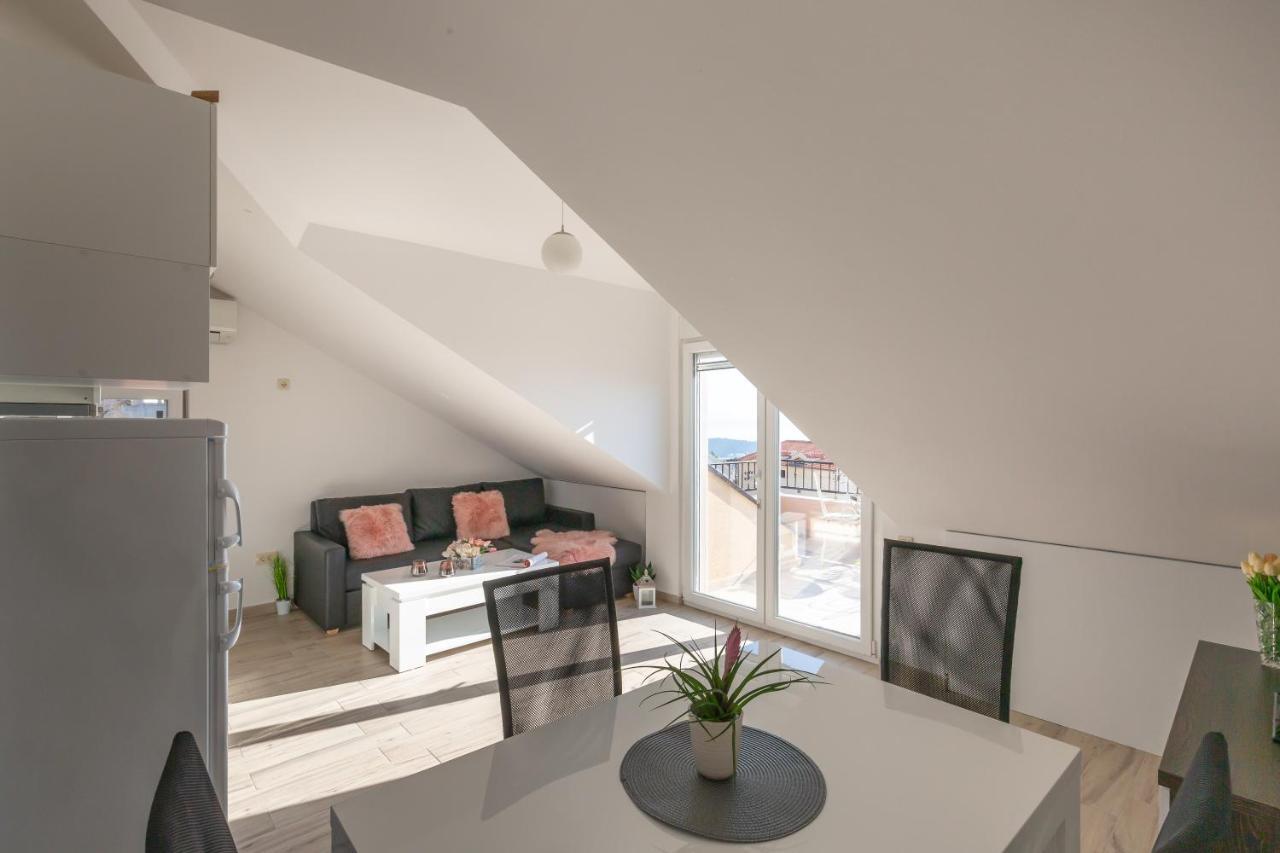 Apartamento Ferdo 2 Makarska Exterior foto